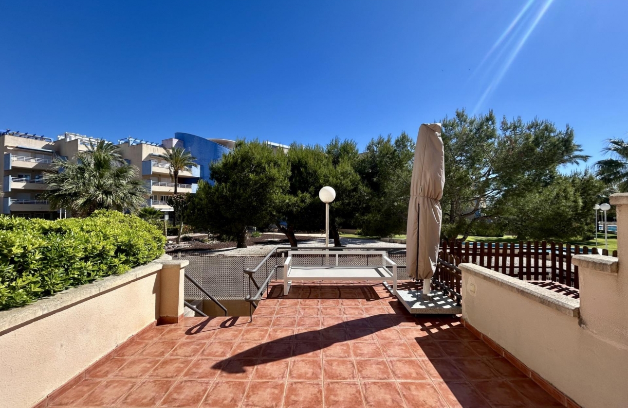 Resale - Townhouse - Orihuela Costa - Aguamarina