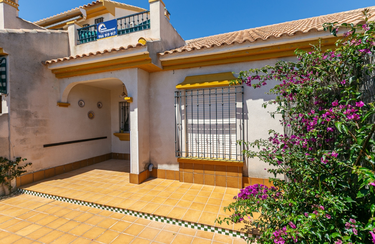 Resale - Townhouse - Orihuela Costa - La Zenia