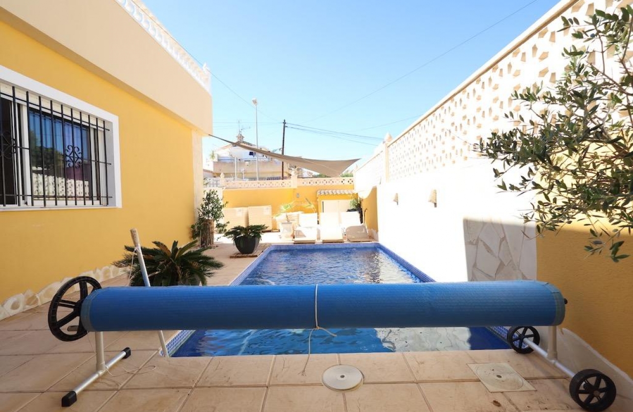 Resale - Townhouse - Orihuela Costa - Lomas de Cabo Roig