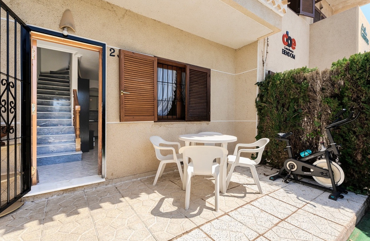 Resale - Townhouse - Orihuela Costa - Playa Flamenca