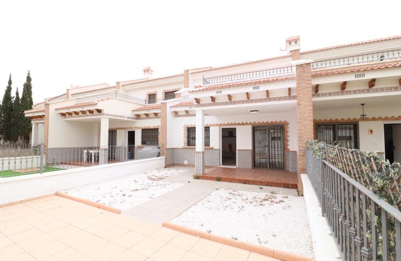 Resale - Townhouse - San Miguel de Salinas - Cerro Del Sol