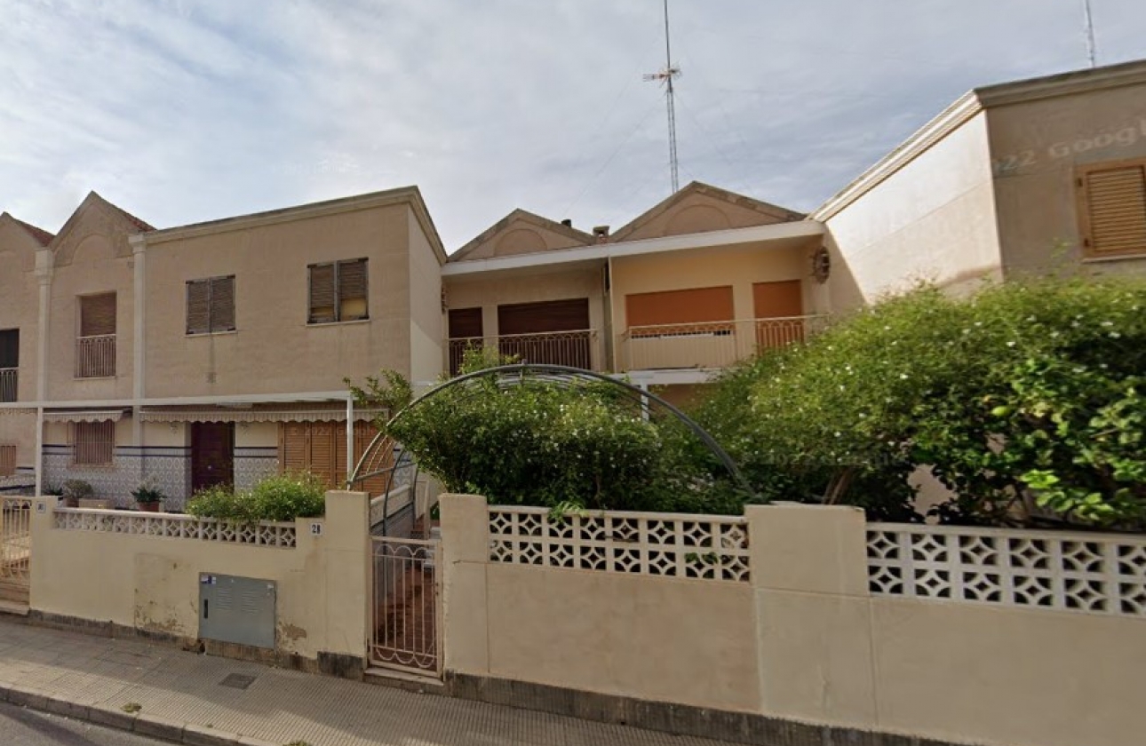 Resale - Townhouse - Santa Pola - Santiago Bernabéu