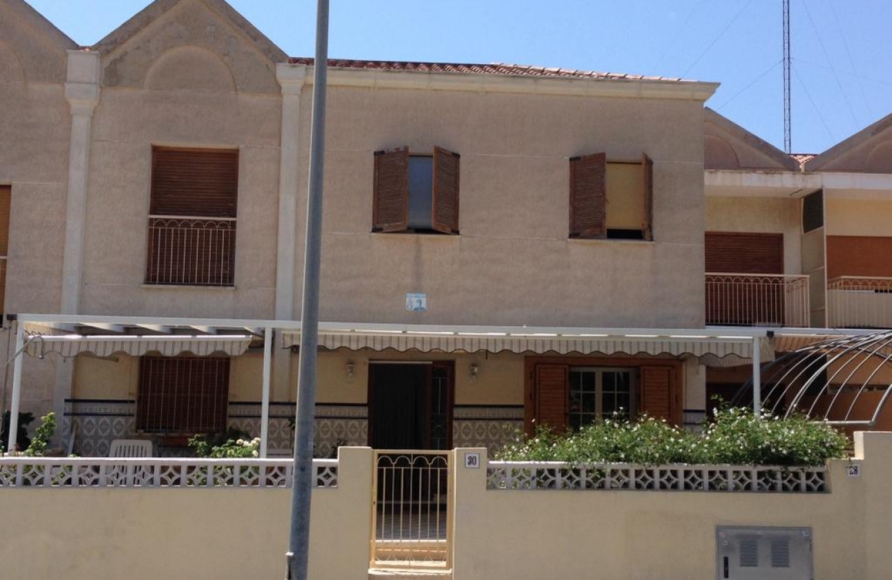 Resale - Townhouse - Santa Pola - Santiago Bernabéu