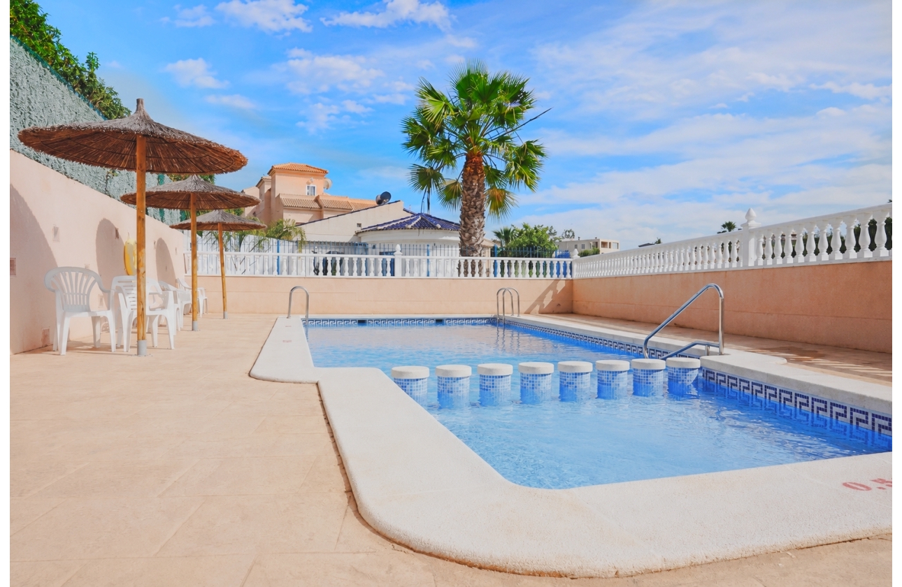 Resale - Townhouse / Terraced House - Orihuela Costa - La Zenia