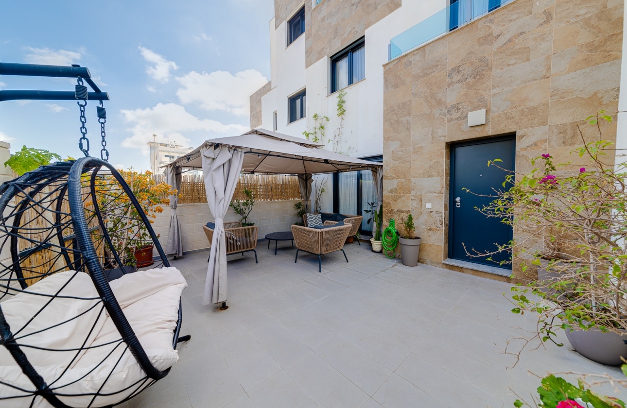 Resale - Townhouse / Terraced House - Orihuela Costa - Las Filipinas