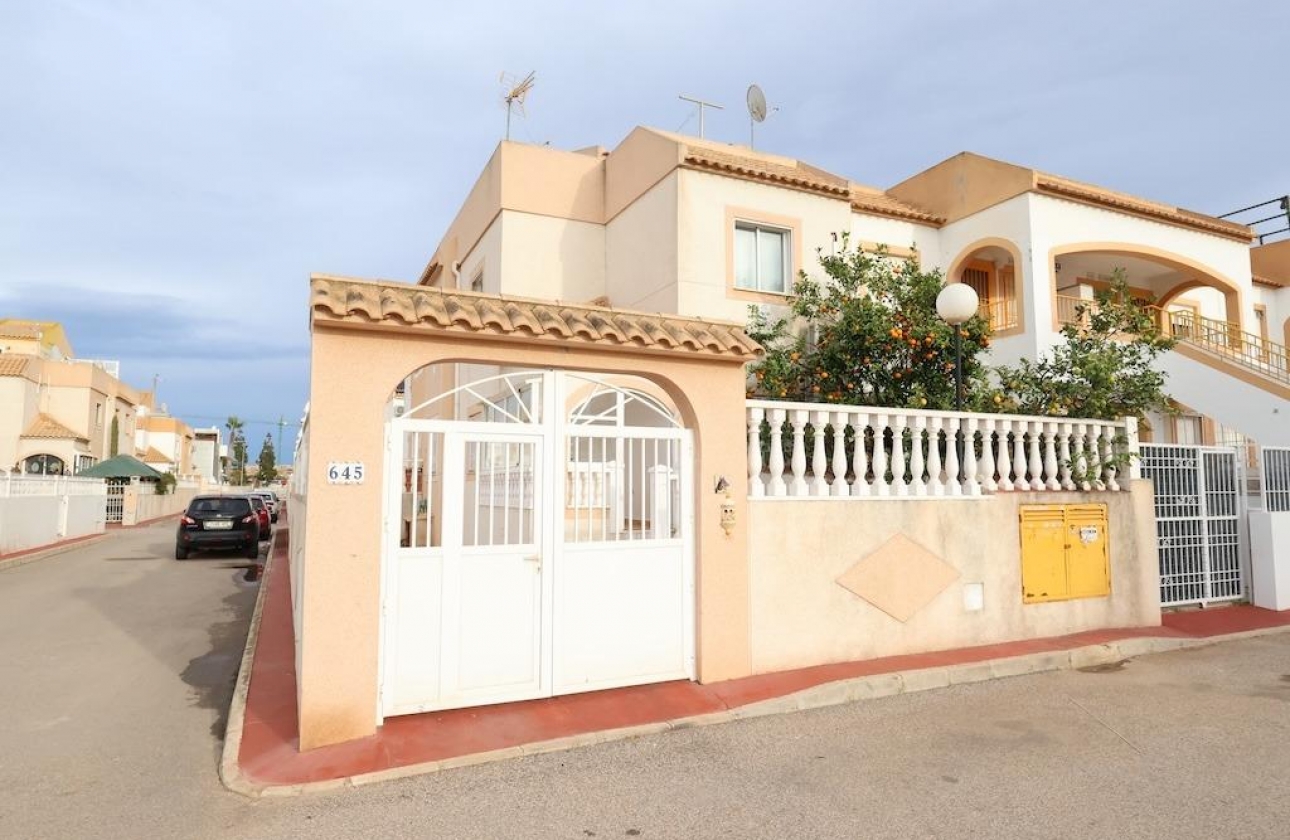 Resale - Townhouse - Torrevieja - El limonar