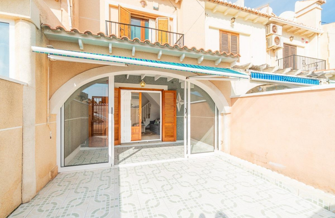 Resale - Townhouse - Torrevieja - La Siesta - El Salado -  Torreta