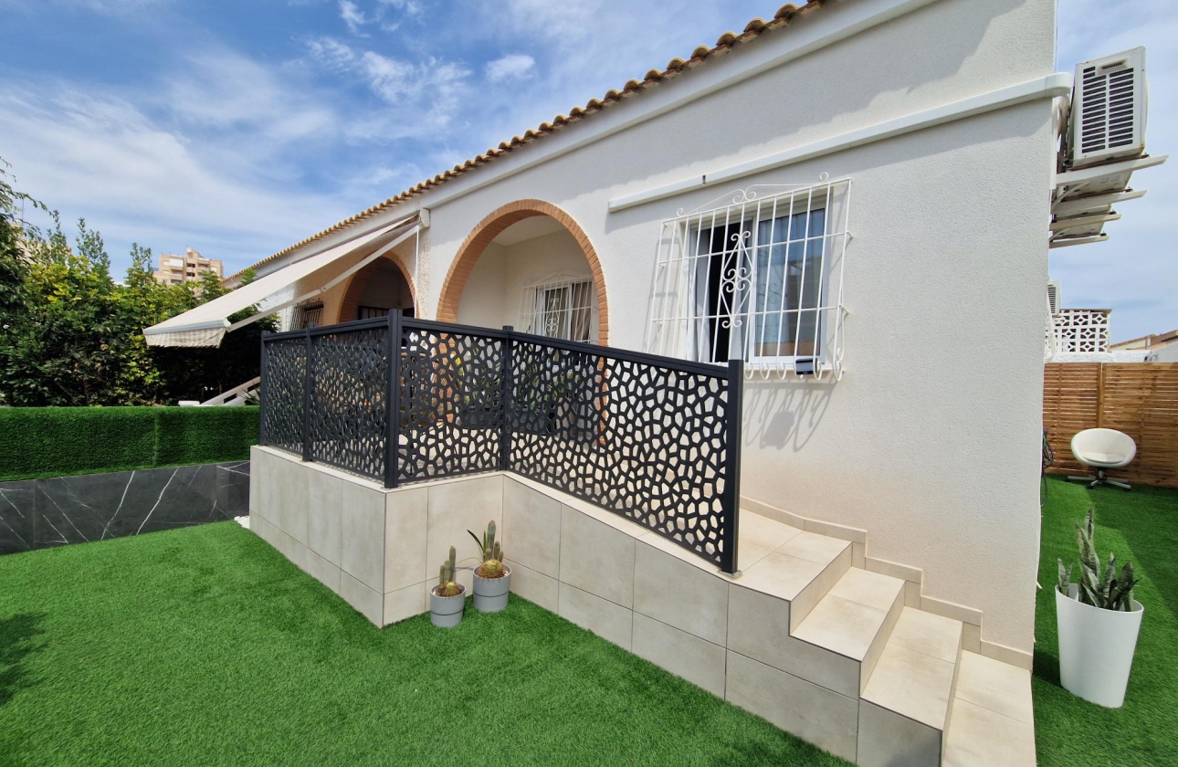 Resale - Townhouse - Torrevieja - Los Angeles