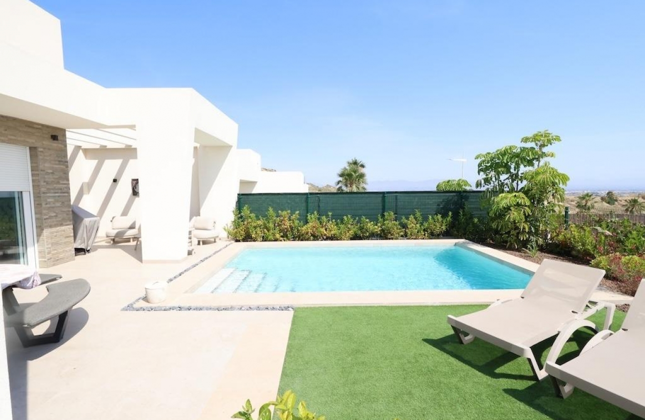 Resale - Villa - Algorfa - Comunidad valenciana
