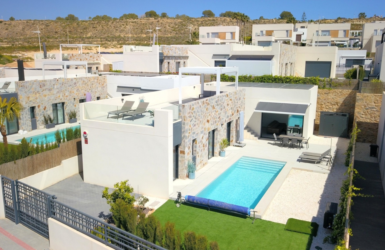 Resale - Villa - Algorfa - La Finca Golf Resort