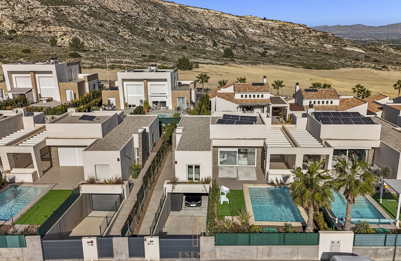 Resale - Villa - Algorfa - La Finca Golf