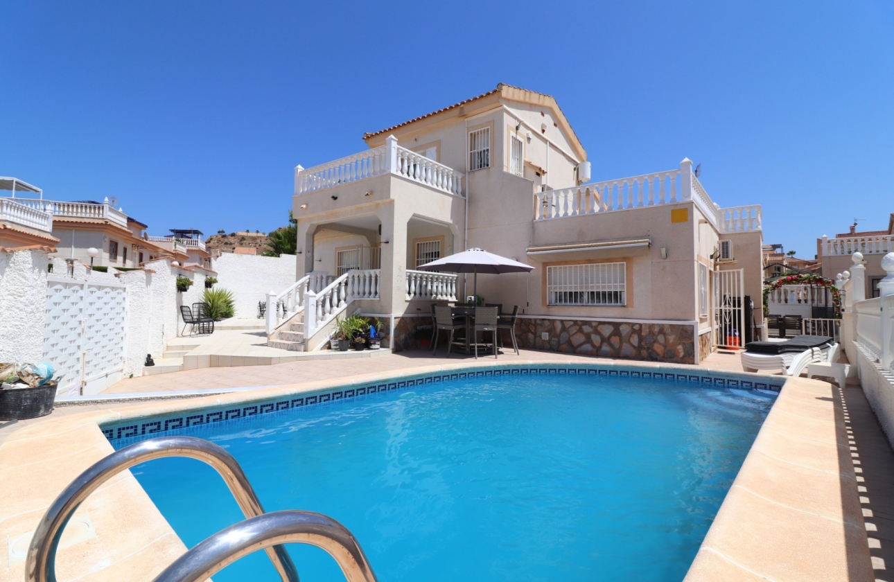 Resale - Villa - Benimar - Benimar I
