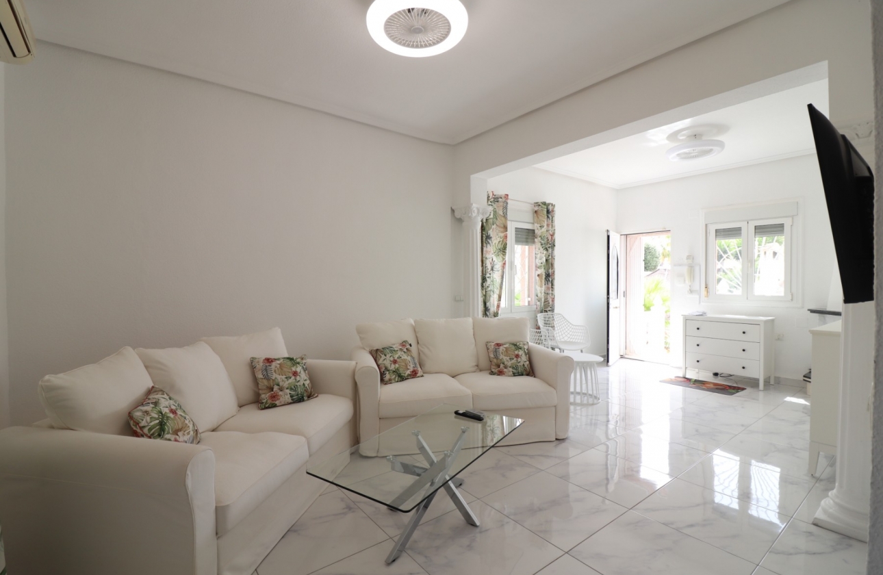 Resale - Villa - Ciudad Quesada - La Fiesta