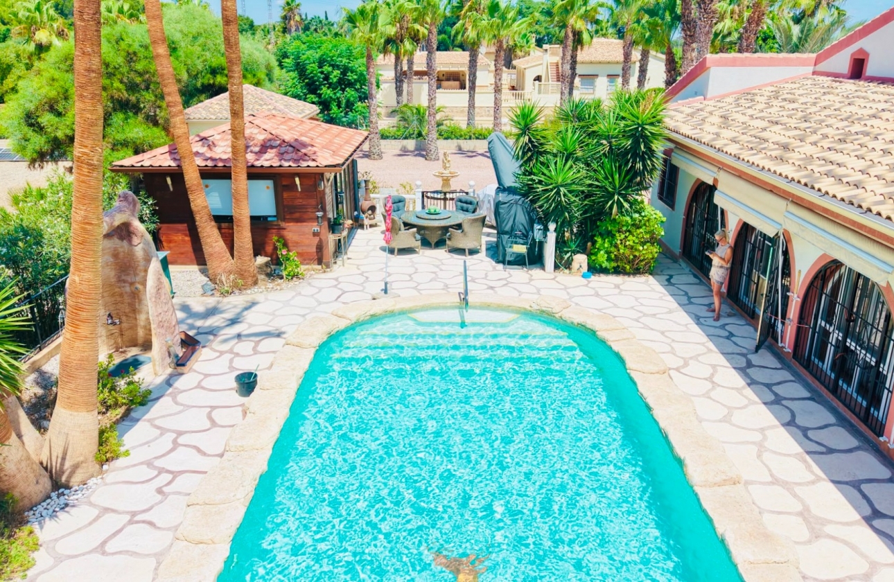 Resale - Villa - Daya Nueva - Daya Vieja