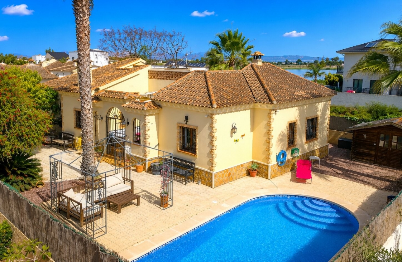 Resale - Villa - Formentera del Segura - Fincas de La Vega