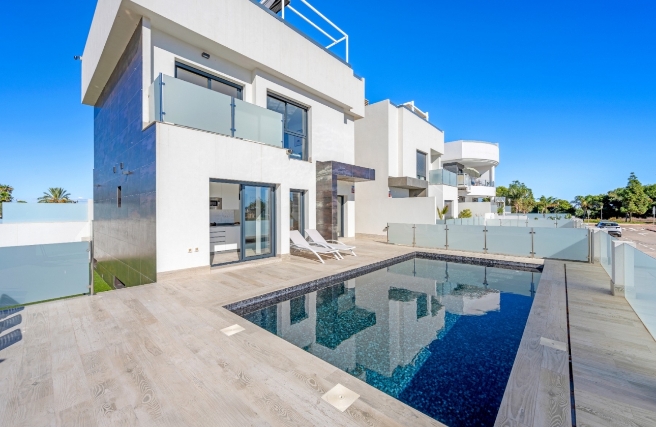 Resale - Villa - Los Alcazares - Serena Golf