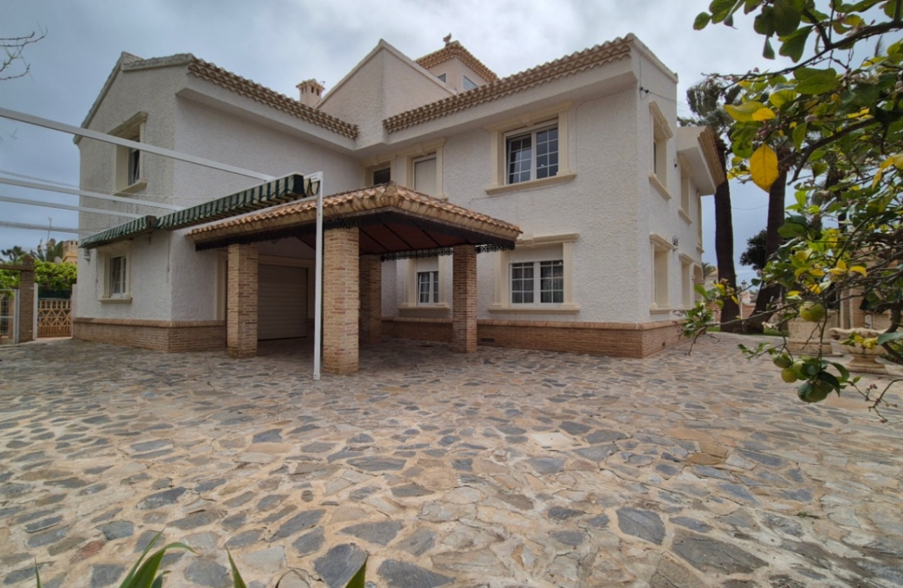 Resale - Villa - Orihuela - Costa Blanca Sur