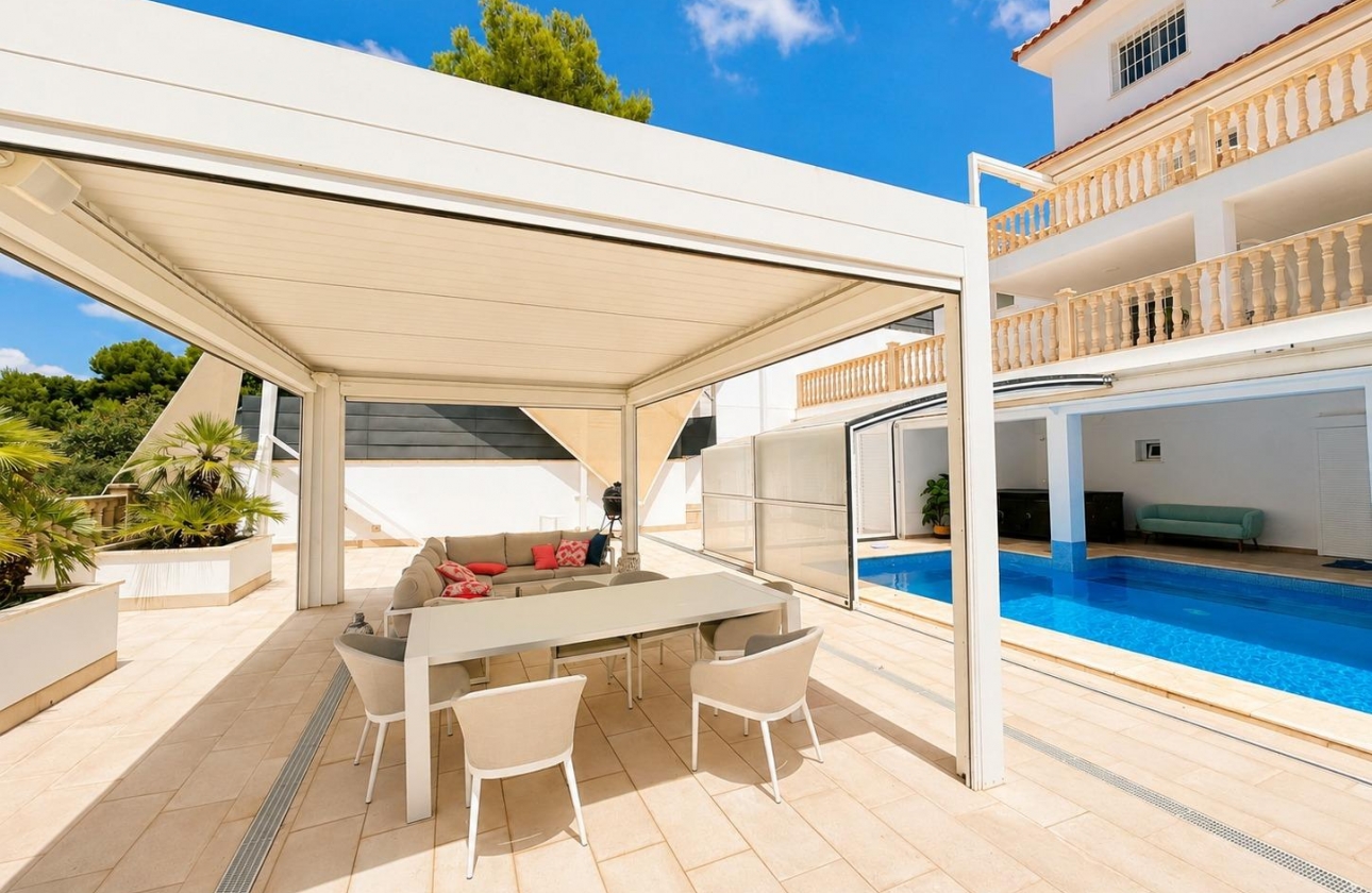 Resale - Villa - Orihuela Costa - Campoamor