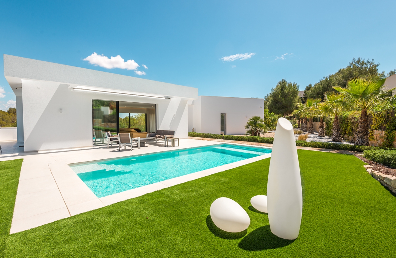 Resale - Villa - Orihuela Costa - Las Colinas Golf