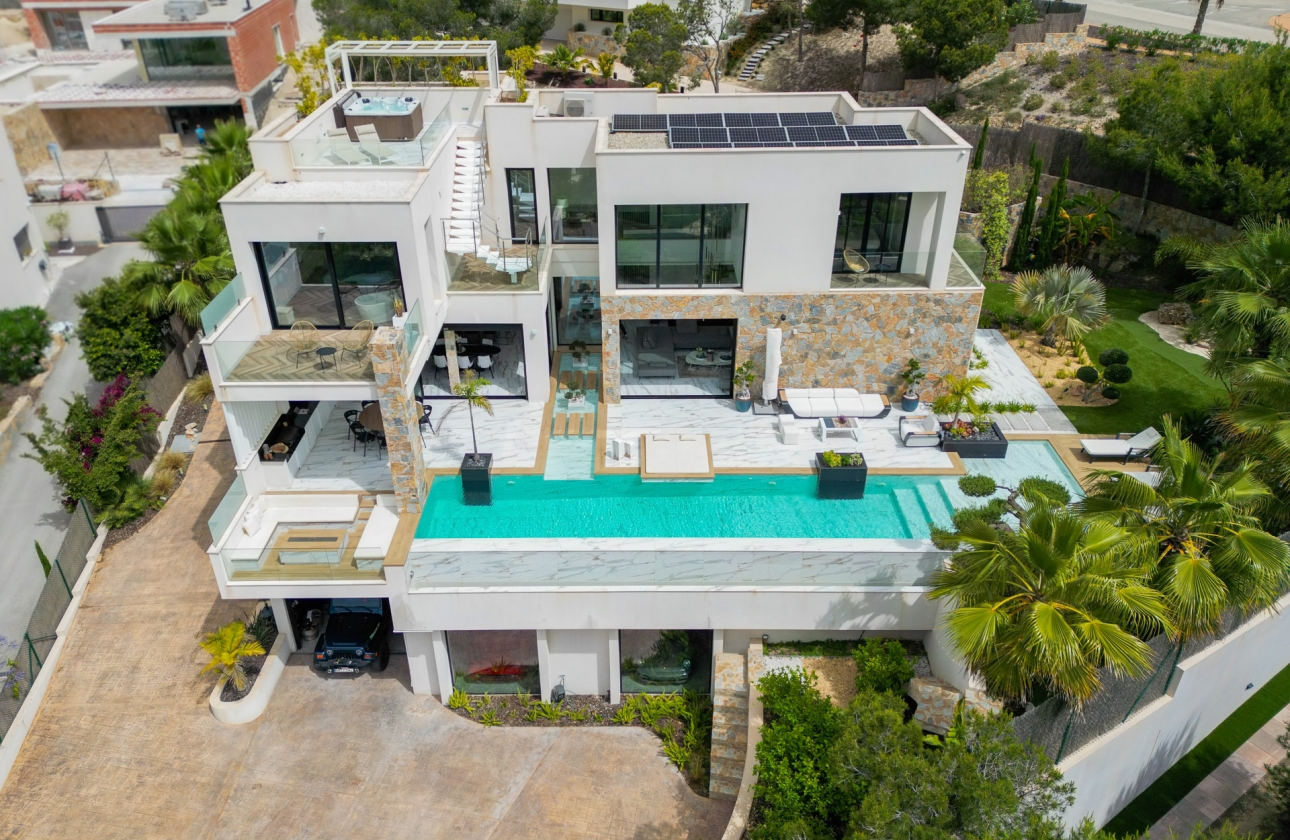 Resale - Villa - Orihuela Costa - Las Colinas Golf