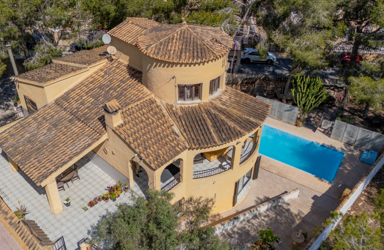 Resale - Villa - Orihuela Costa - Las Filipinas