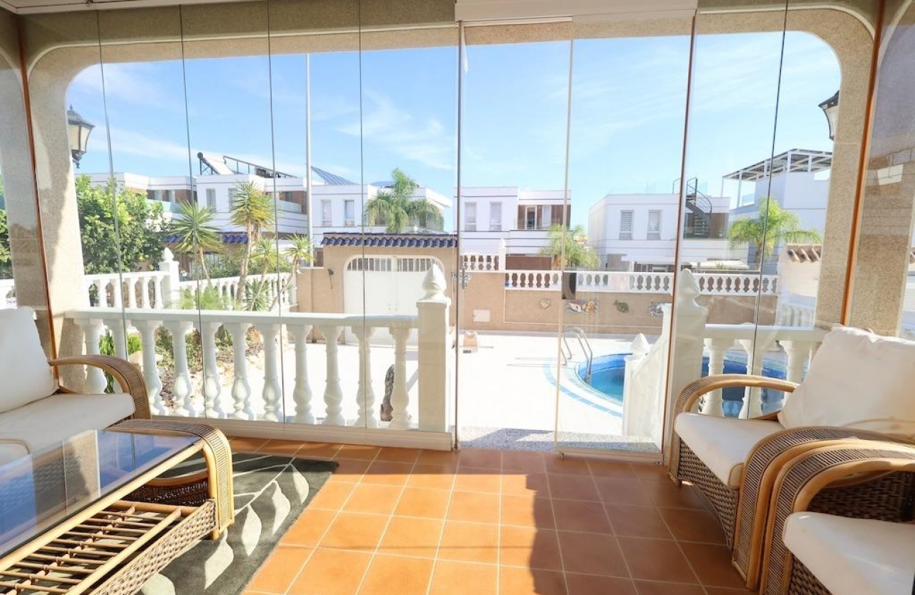 Resale - Villa - Orihuela Costa - Las Filipinas
