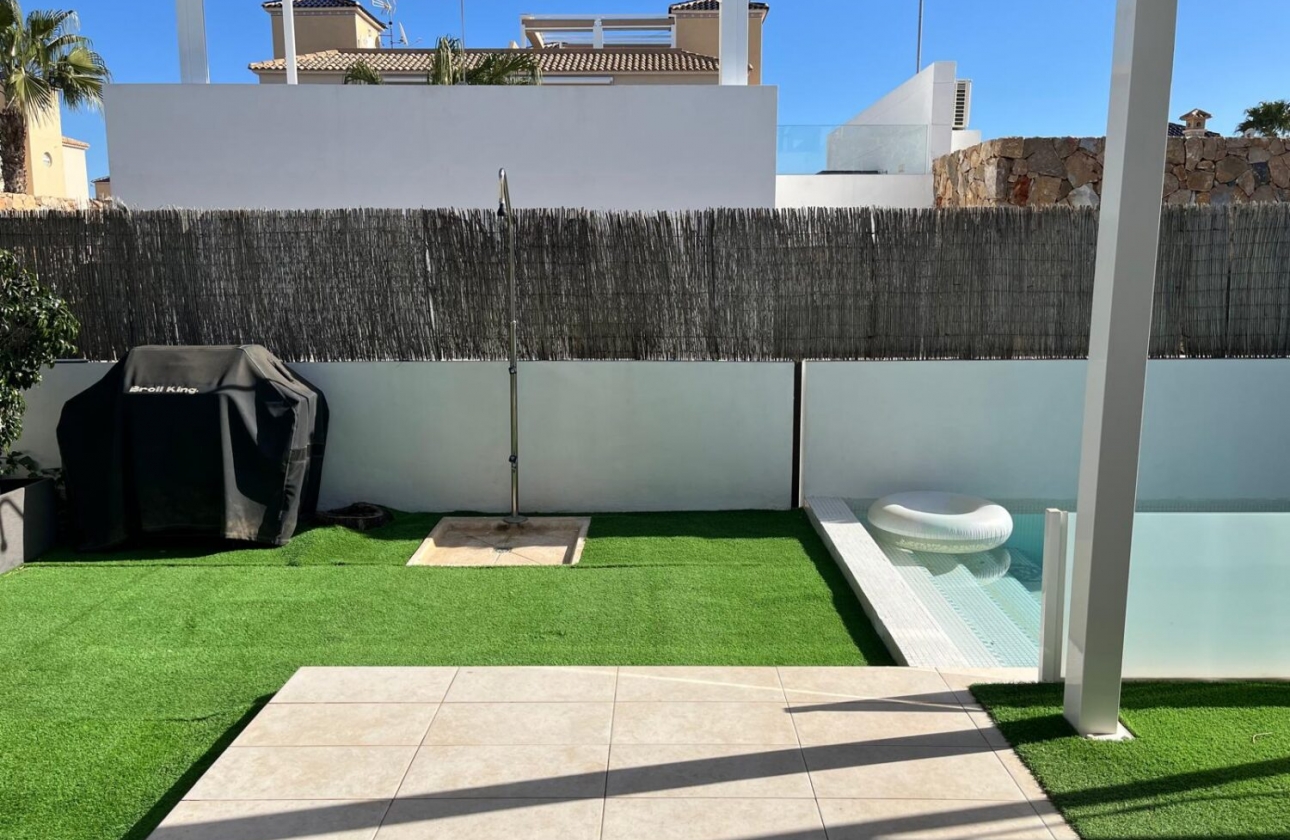 Resale - Villa - Orihuela Costa - Lomas de Cabo Roig