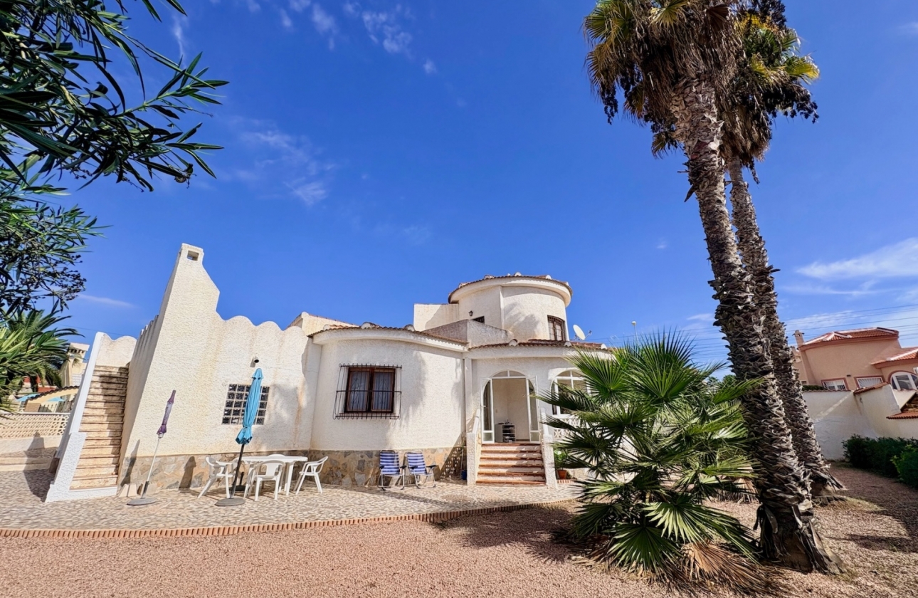 Resale - Villa - Rojales - Ciudad Quesada