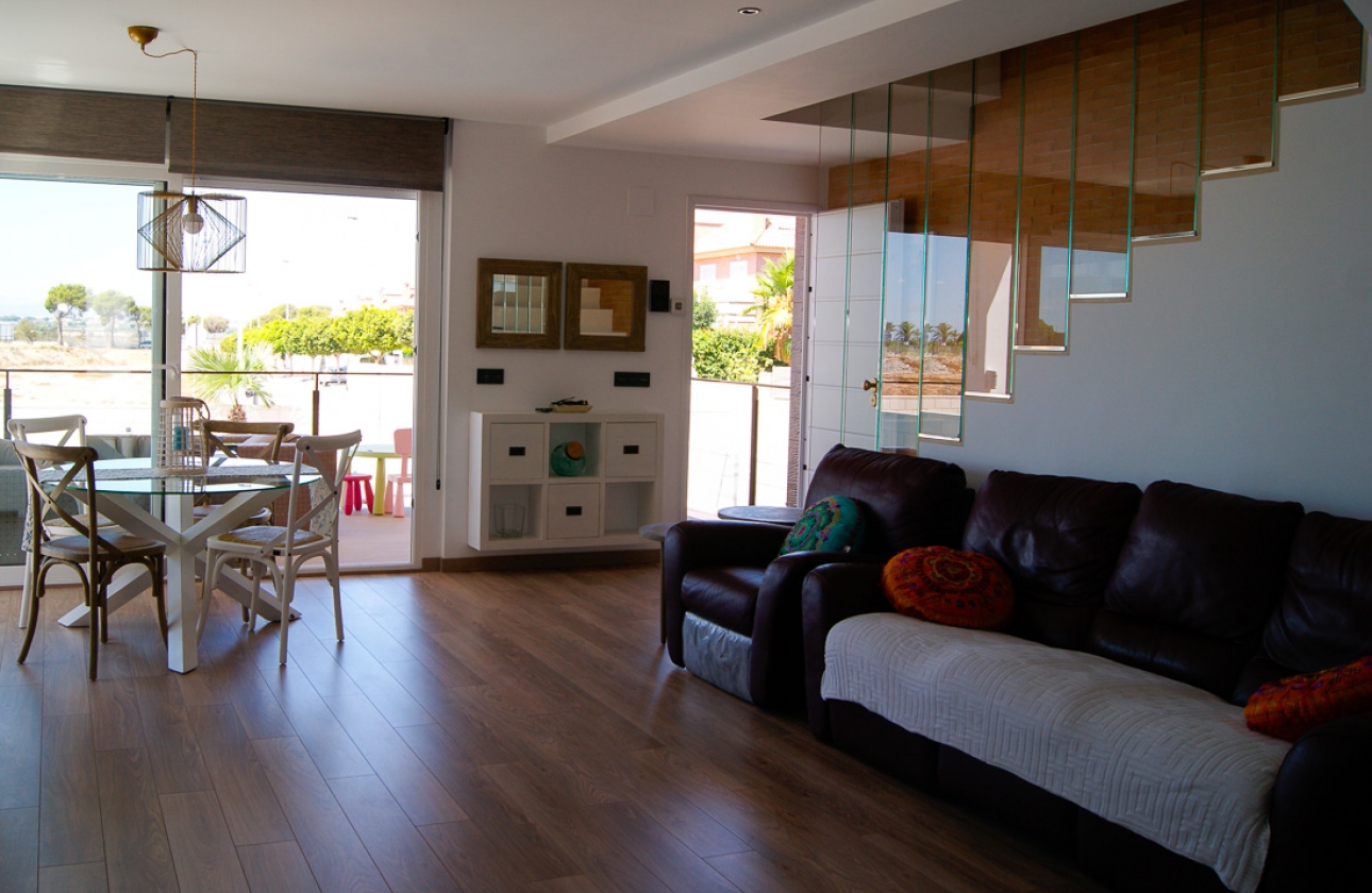 Resale - Villa - Santa Pola - Gran Alacant