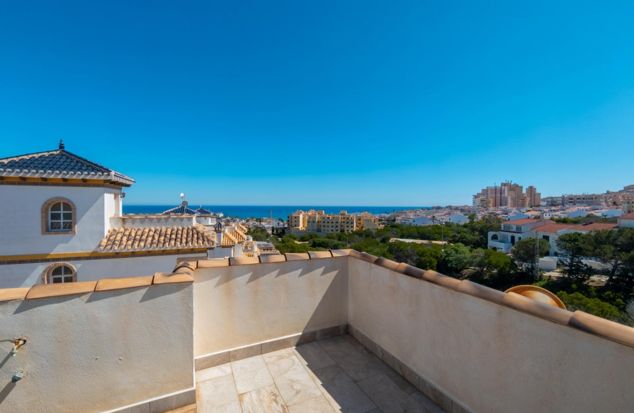 Resale - Villa - Torrevieja - La Mata