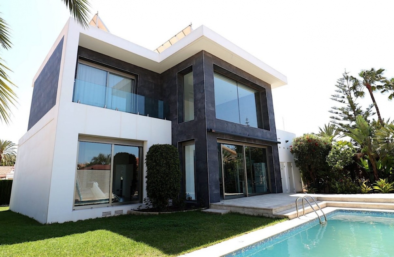 Resale - Villa - Torrevieja - Los Angeles