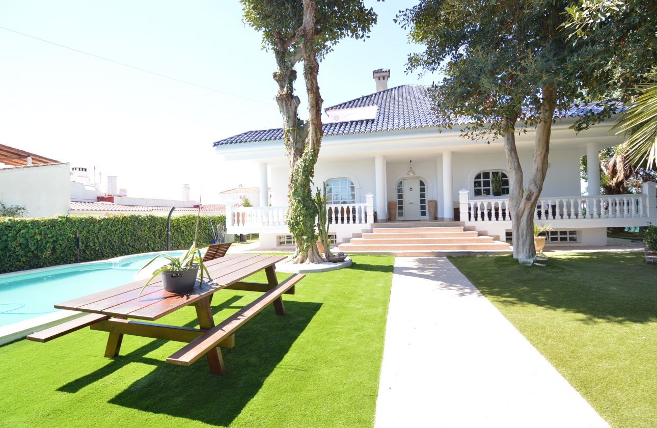 Resale - Villa - Torrevieja - Torreta - Florida