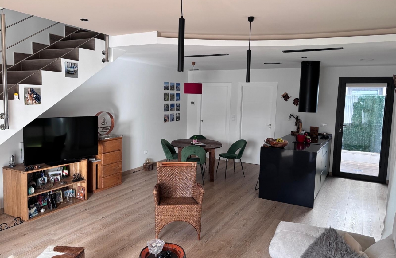 Reventa - Adosado - Los Montesinos - La Herada