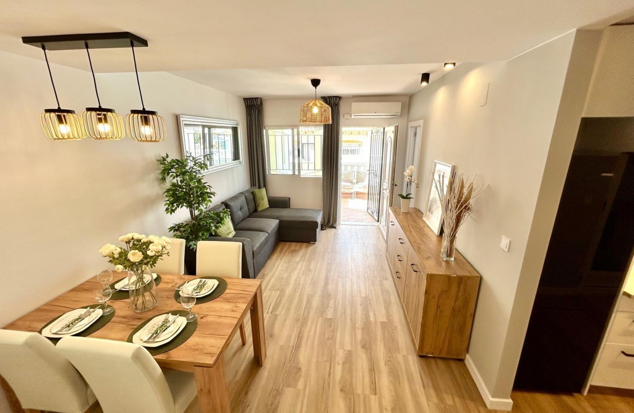 Reventa - Adosado - Orihuela - Urbanización Perla del Mar