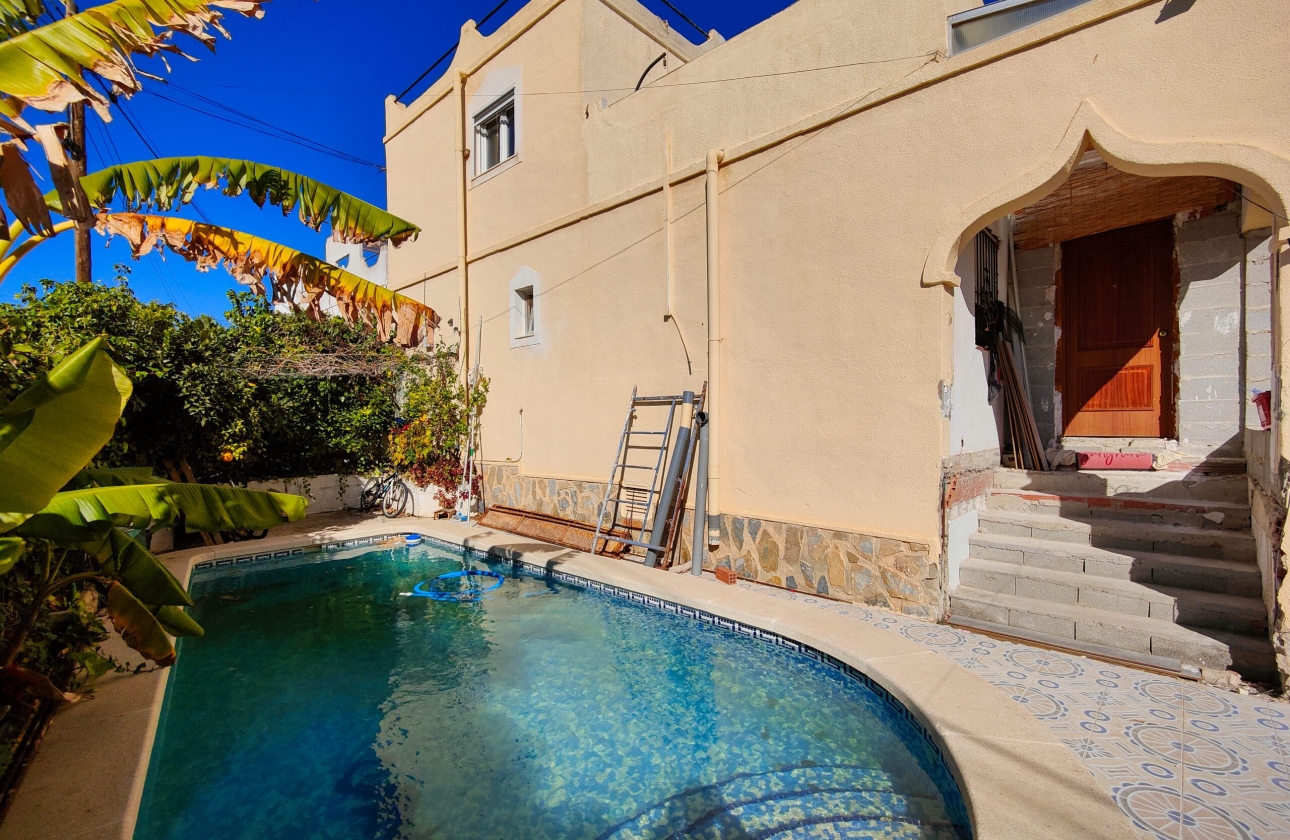 Reventa - Adosado - San Miguel de Salinas