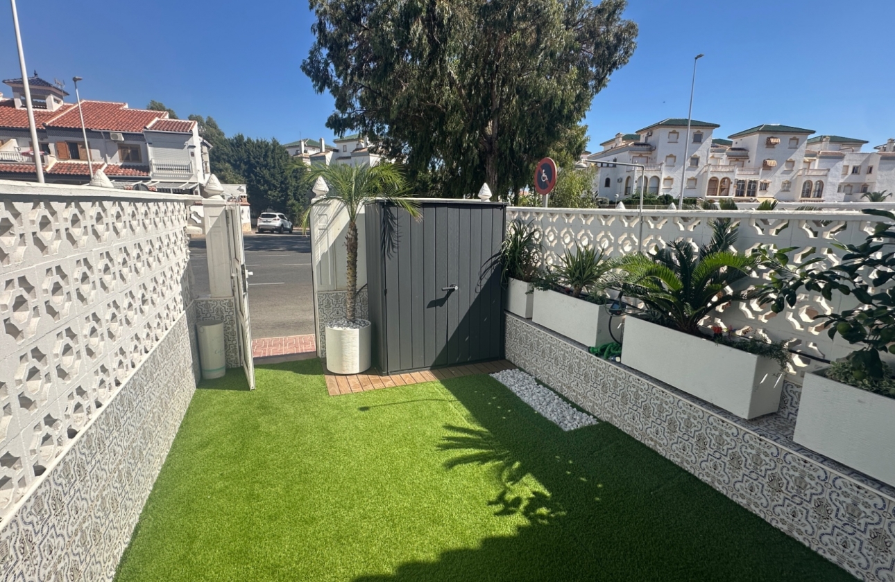 Reventa - Adosado - Torrevieja - La Mata