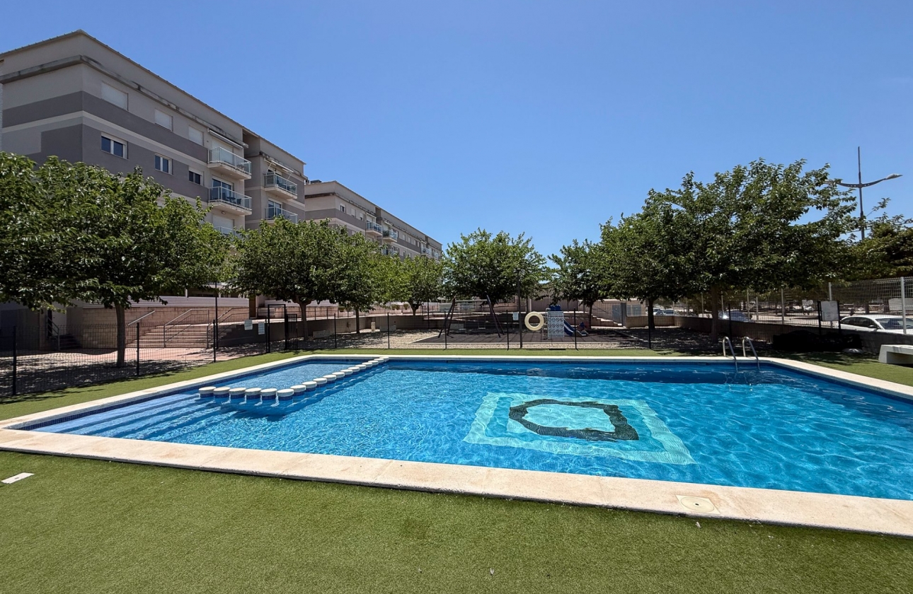 Reventa - Apartment - Dolores - Avenida de la Mujer, 1