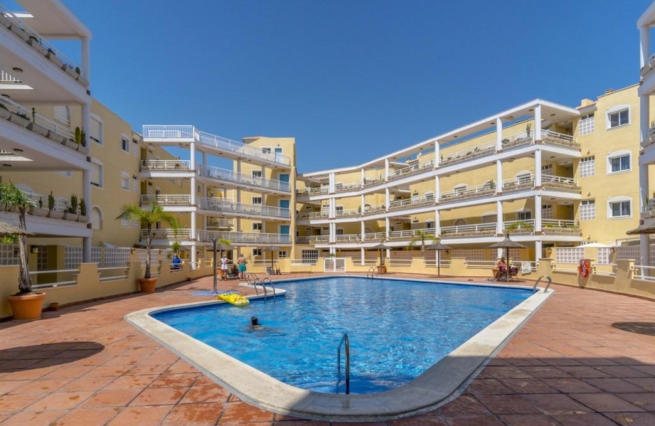 Reventa - Apartment - Orihuela Costa - Campoamor