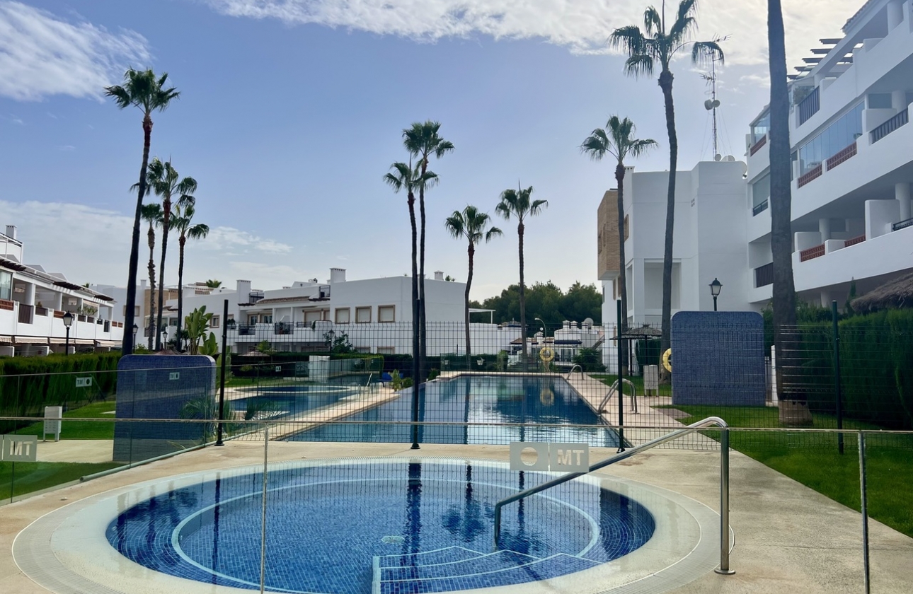 Reventa - Apartment - Orihuela Costa - Villamartín