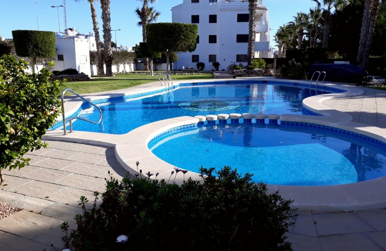 Reventa - Apartment - Orihuela Costa - Villamartín
