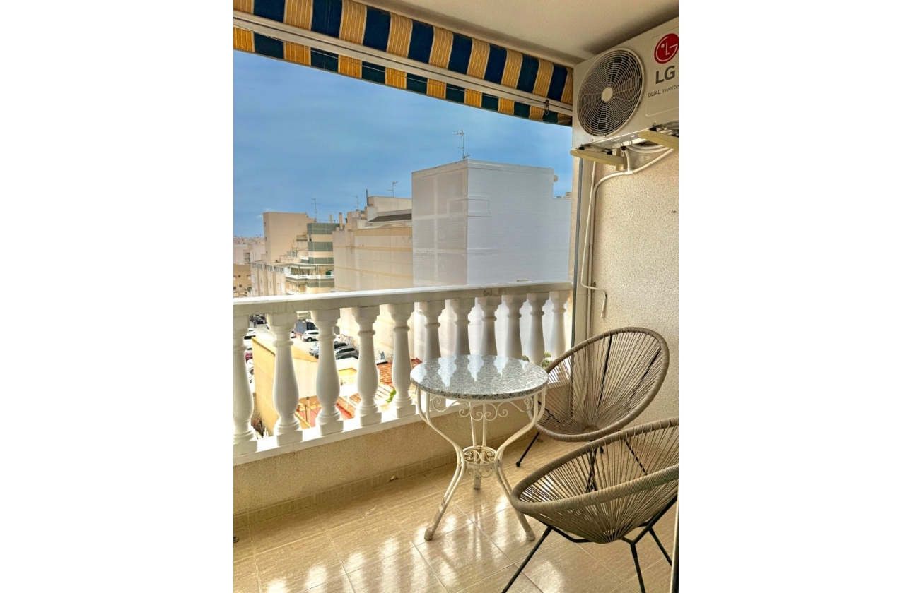Reventa - Apartment - Torrevieja - Centro