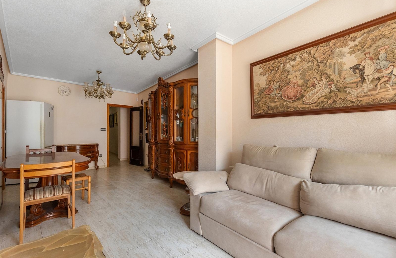 Reventa - Apartment - Torrevieja - Estacion de autobuses