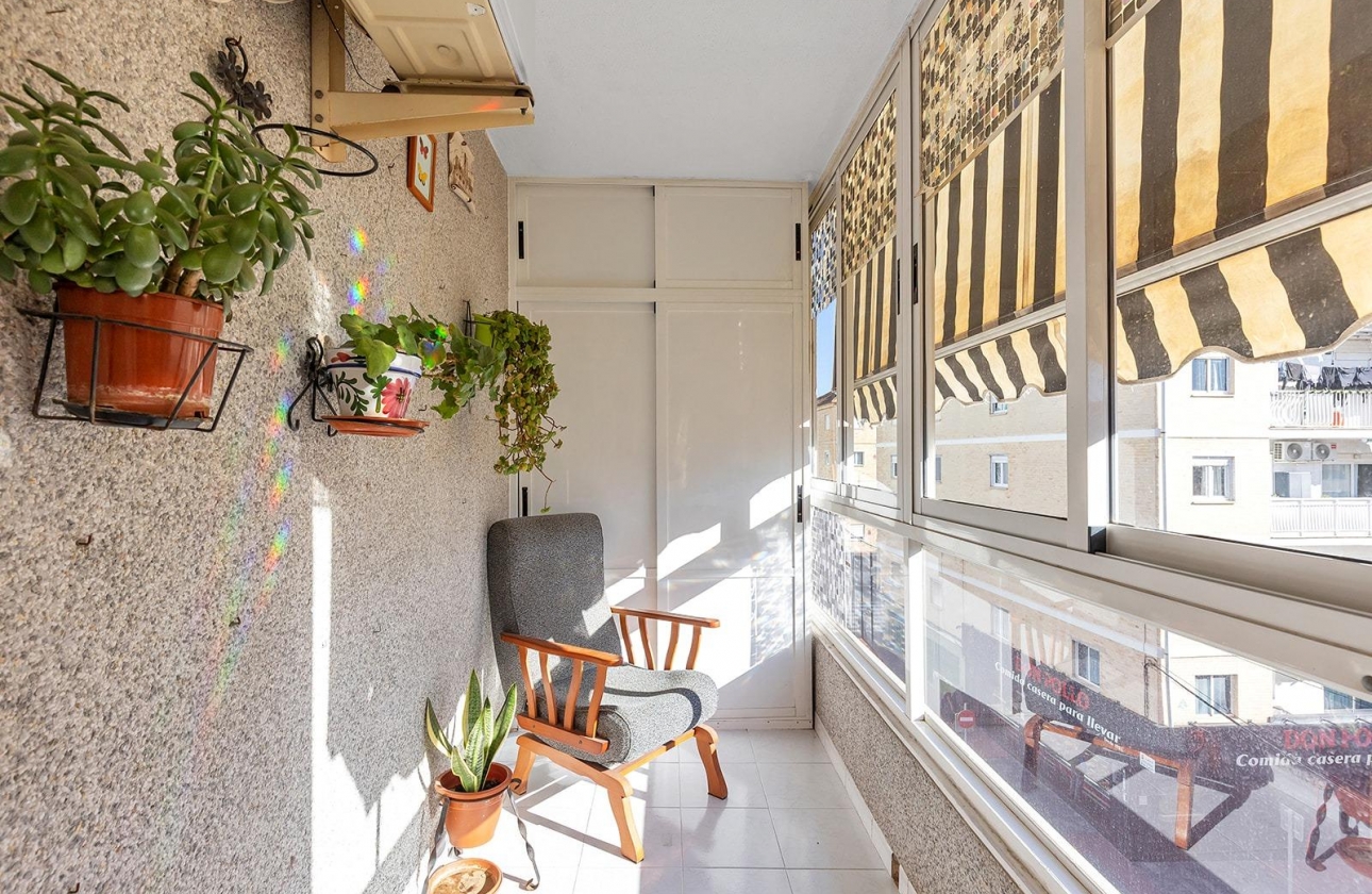 Reventa - Apartment - Torrevieja - Estacion de autobuses