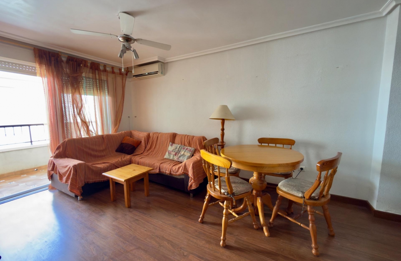 Reventa - Apartment - Torrevieja - Parque de las Naciones