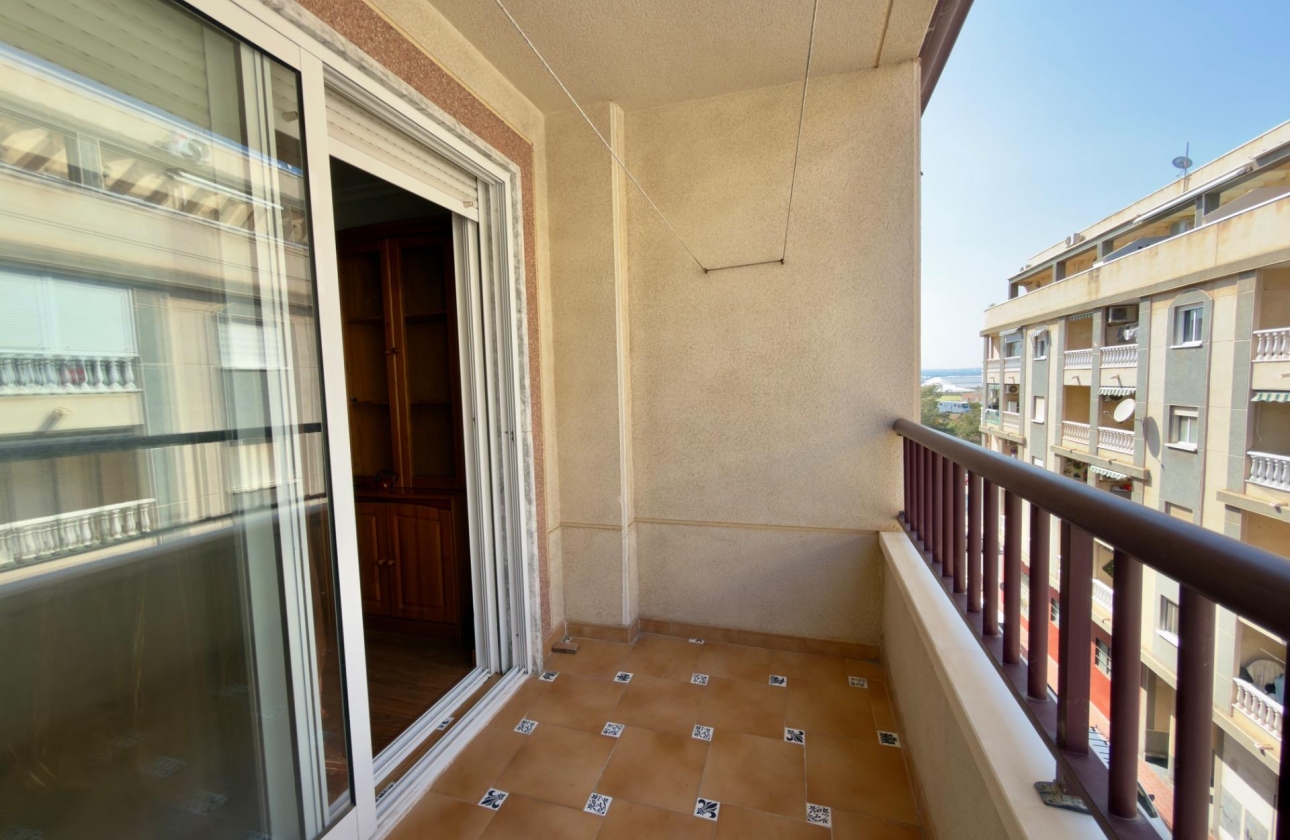 Reventa - Apartment - Torrevieja - Parque de las Naciones