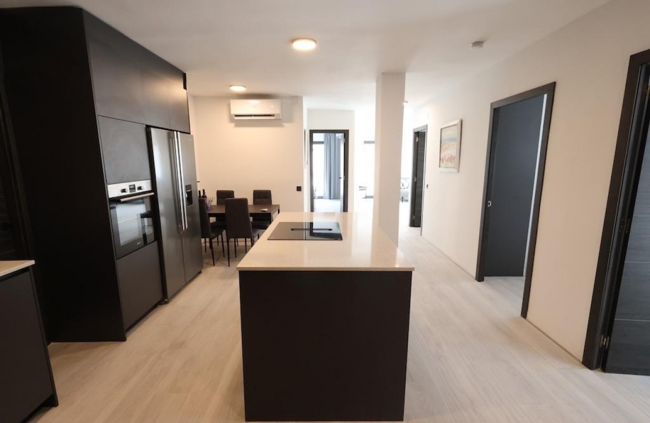Reventa - Ático - Torrevieja