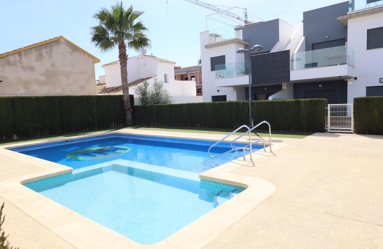 Reventa - Bungalow - Pilar de la Horadada - Zona Pueblo