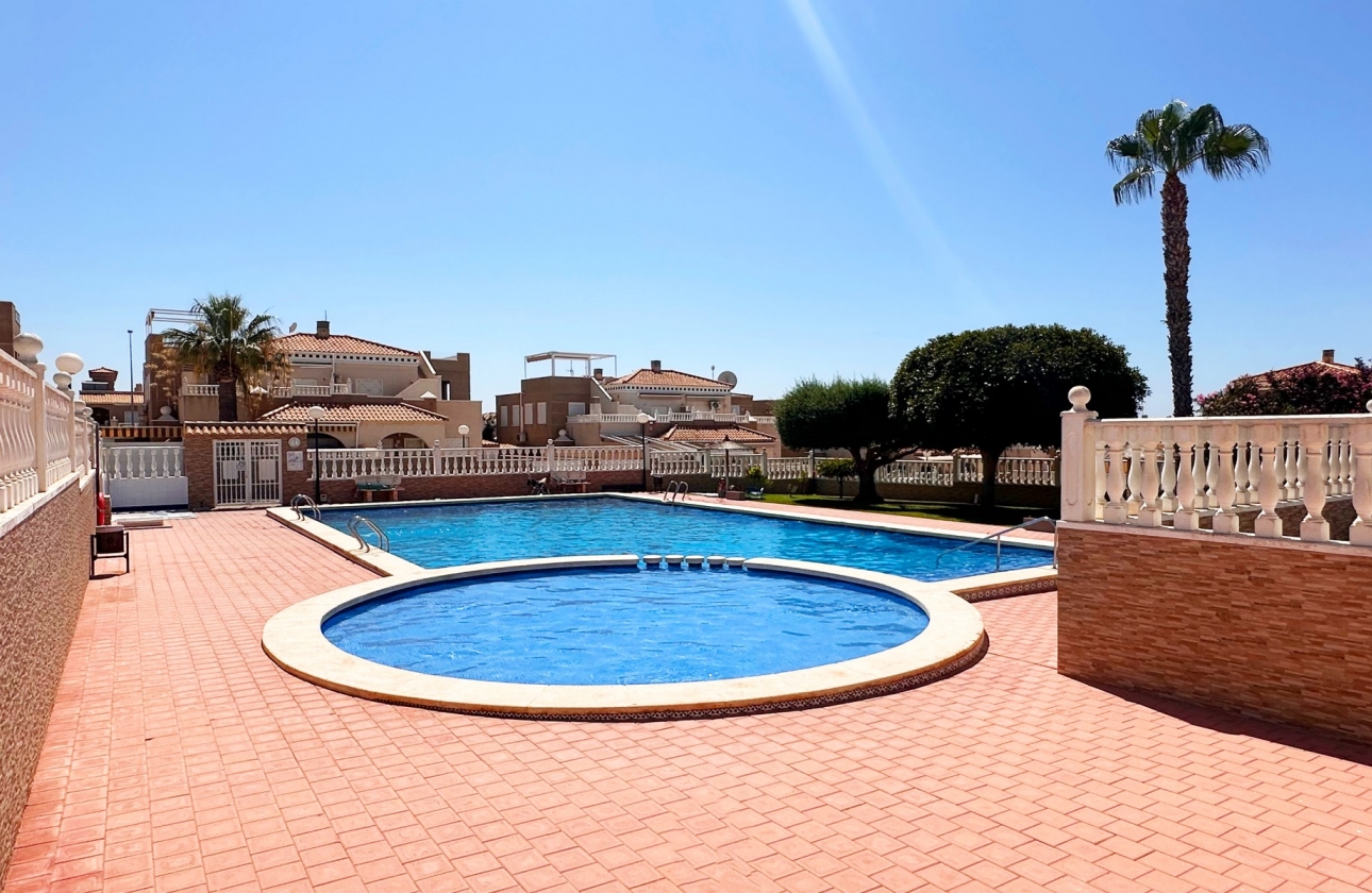 Reventa - Bungalow - ﻿Torrevieja (Alicante) - Spain