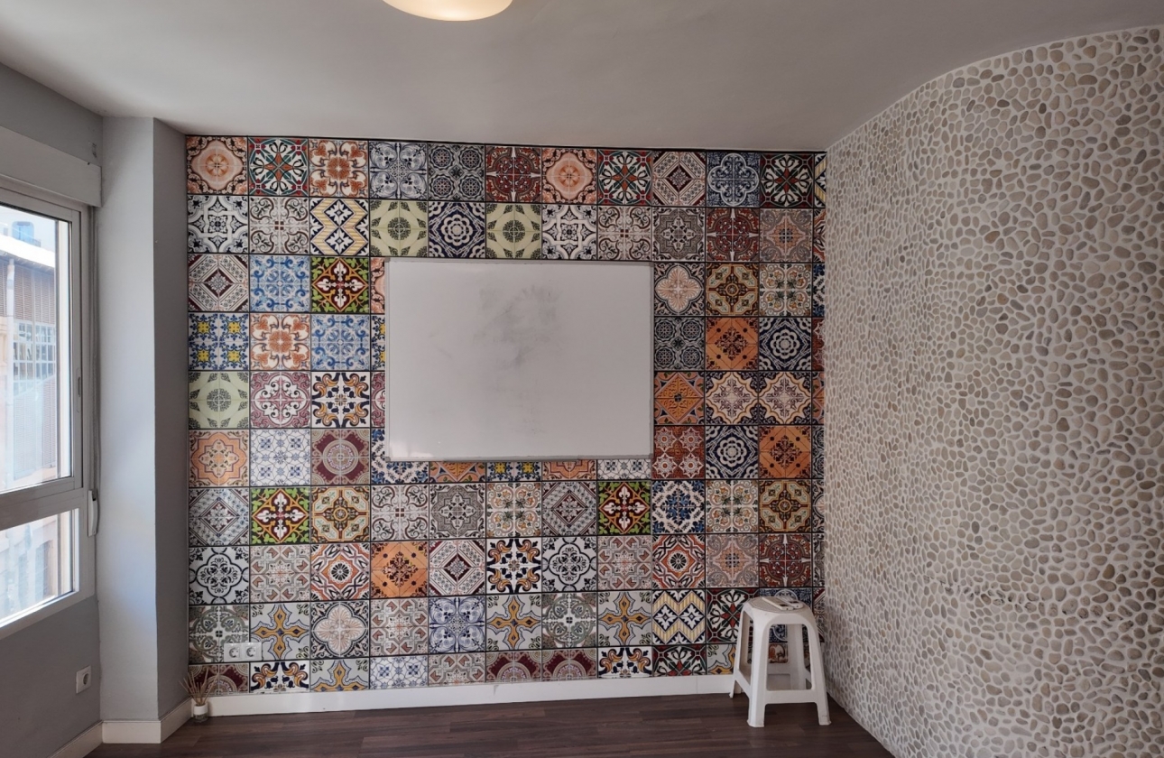 Reventa - Commercial Unit - Alicante - Center