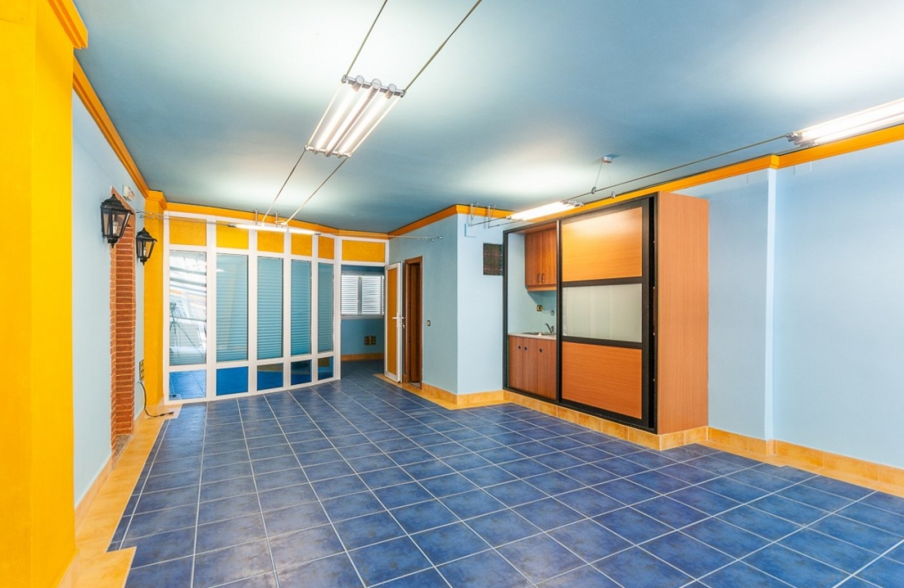 Reventa - Commercial Unit - Orihuela Costa - La Regia